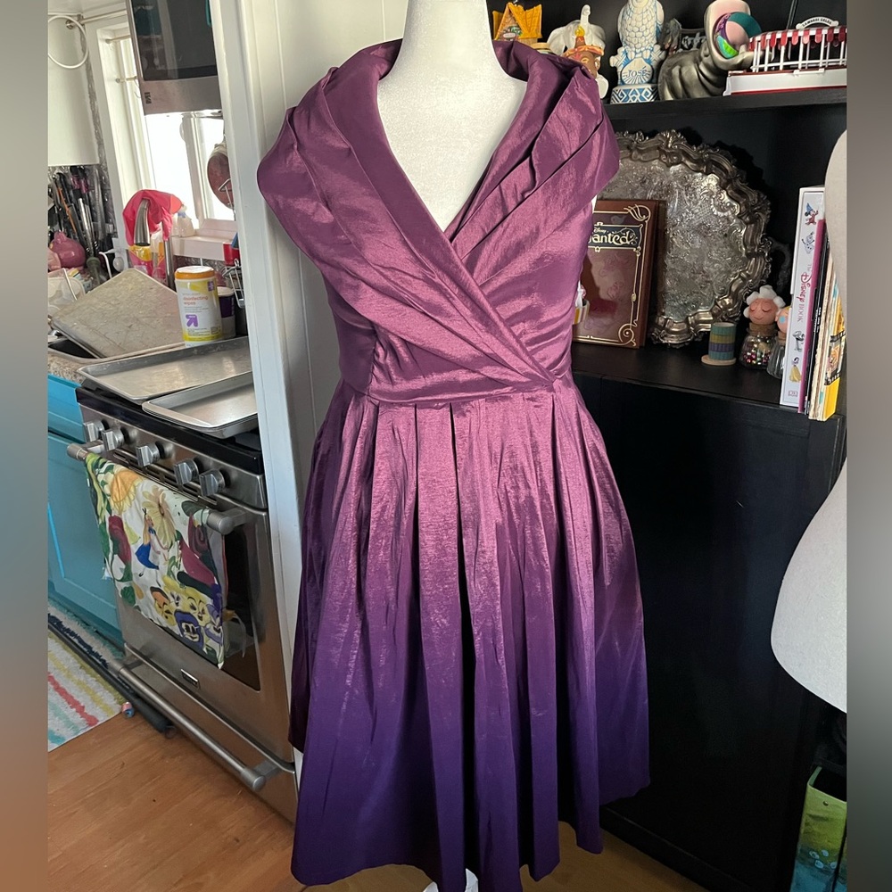 COPY - Lindy bop purple stretch taffeta dress xl uk 16 us 12 only worn once